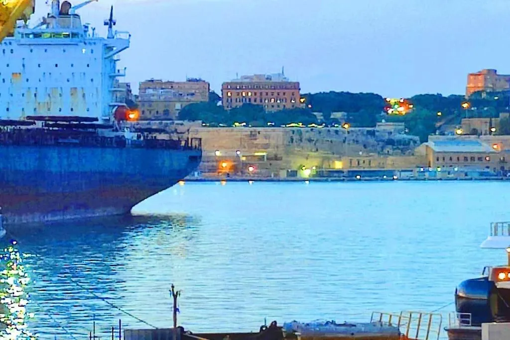 Crew 2 Savynomad Harbour Residences Wow Views Cospicua Apartment